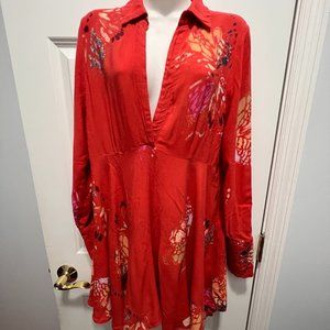 Free People  size medium Field of butterflies tunic
